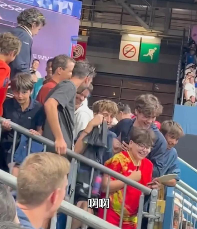 世俱杯参赛资格-法国队鏖战英格兰队，马龙惊艳四座