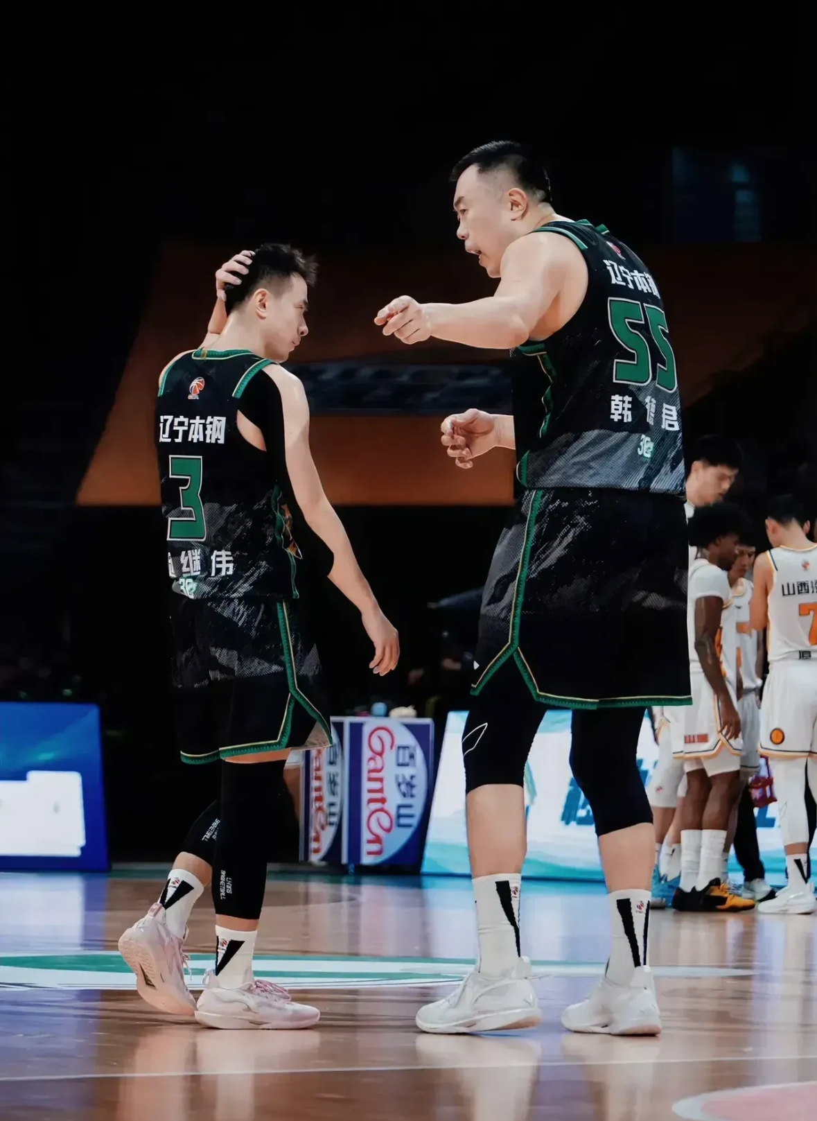 山西队对阵辽宁队，杜兰特大场面先生