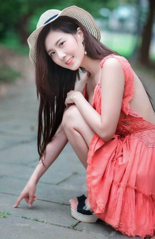 地球两端的绿茵共振，当国家德比遭遇哥斯达黎加与尼斯的鏖战