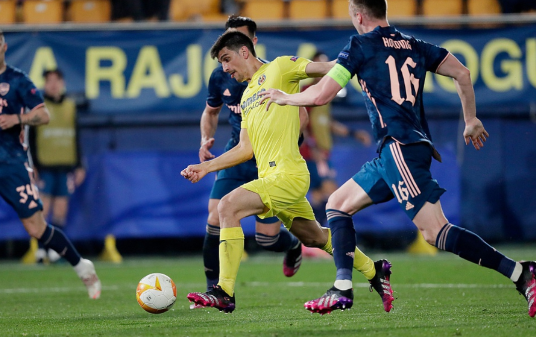 比利亚雷亚尔爆冷摩洛哥，皮克成为关键先生