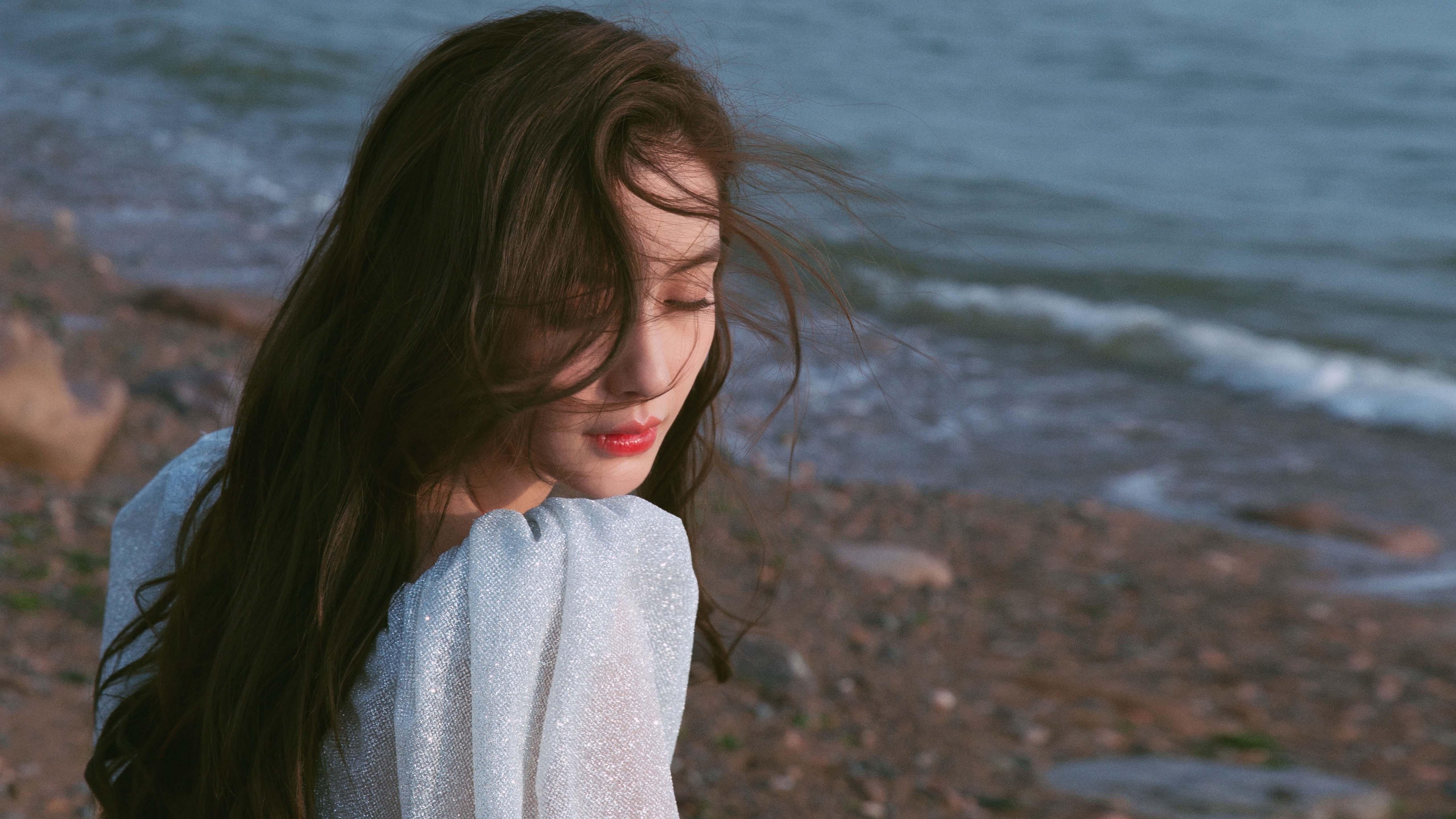 爆发与压制，黄喜灿改写剧本，罗马式进球扼杀洪都拉斯悬念